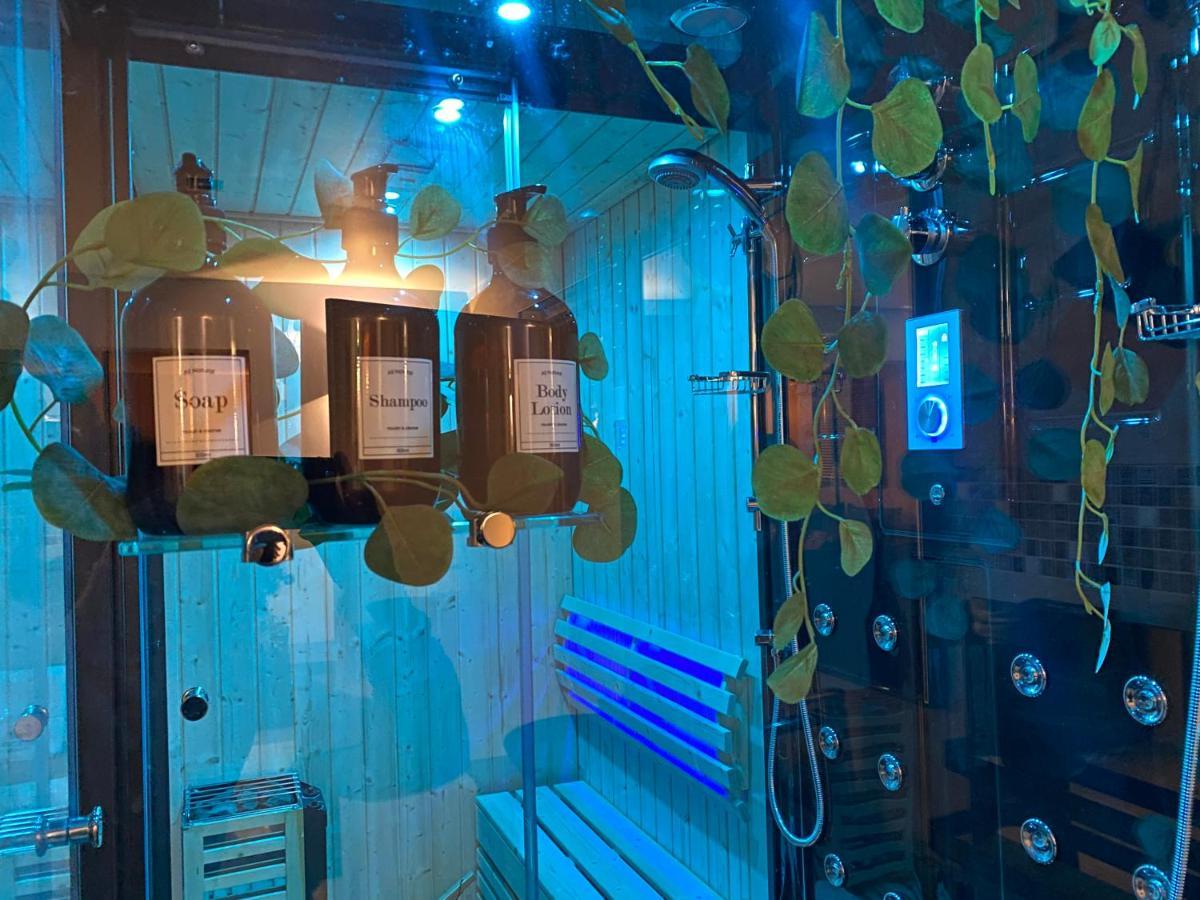 Bioty Chill & Spa Le Blanc-Mesnil Bagian luar foto