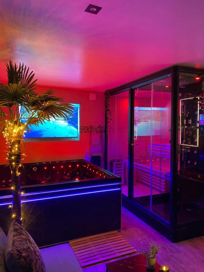 Bioty Chill & Spa Le Blanc-Mesnil Bagian luar foto
