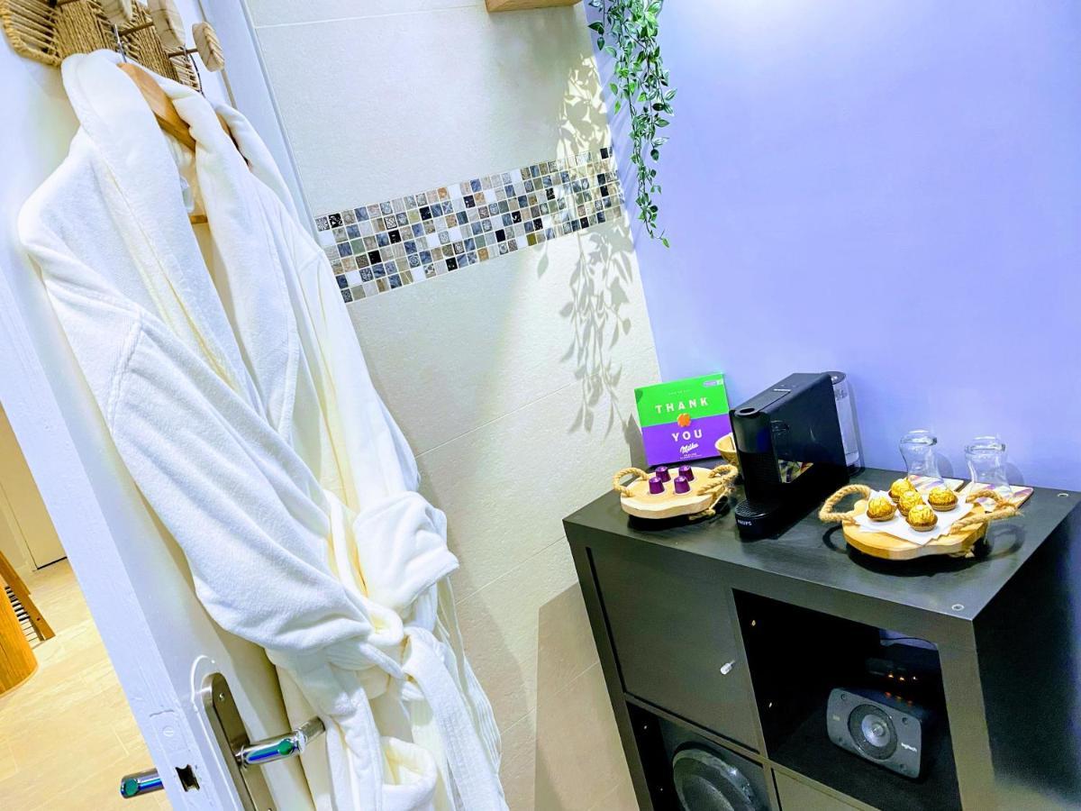Bioty Chill & Spa Le Blanc-Mesnil Bagian luar foto