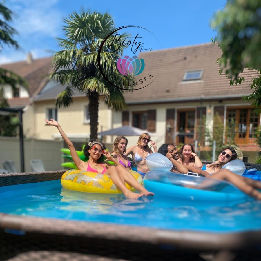 Bioty Chill & Spa Le Blanc-Mesnil Bagian luar foto